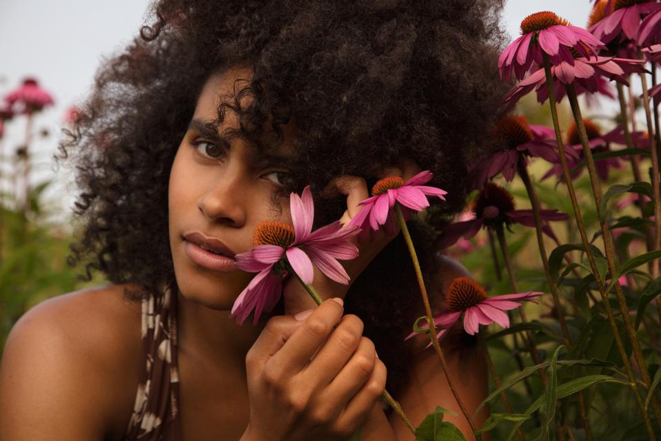 Celebrity Beauty: Celebrity Beauty: Zazie Beetz, brand activist with True Botanicals