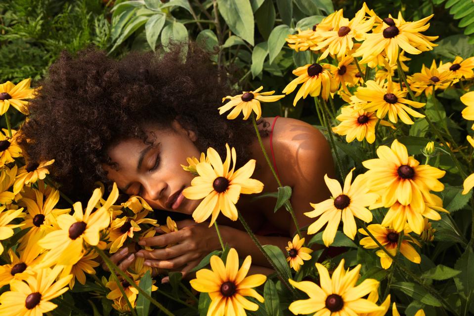 Celebrity Beauty: Celebrity Beauty: Zazie Beetz, brand activist with True Botanicals