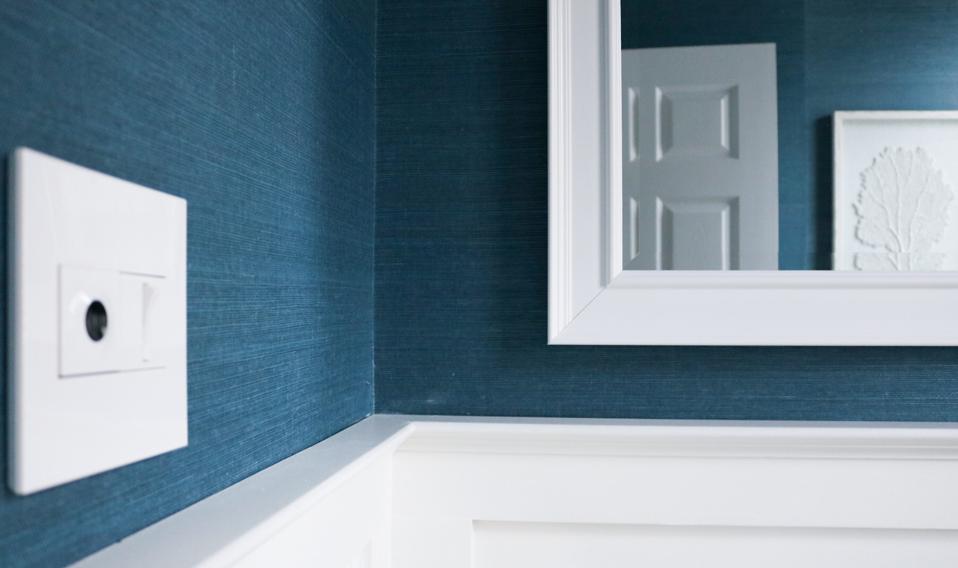 Touchless light switch from Legrand