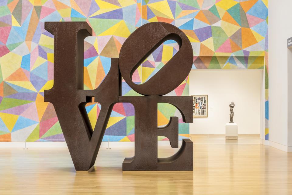 Robert Indiana, LOVE, 1970. Indianapolis Museum of Art at Newfields, Gift of the Friends of the Indianapolis Museum of Art in memory of Henry F. DeBoest. Restoration was made possible by Patricia J. and James E. LaCrosse, 75.174 © Morgan Art Foundation / Artists Rights Society (ARS), New York.