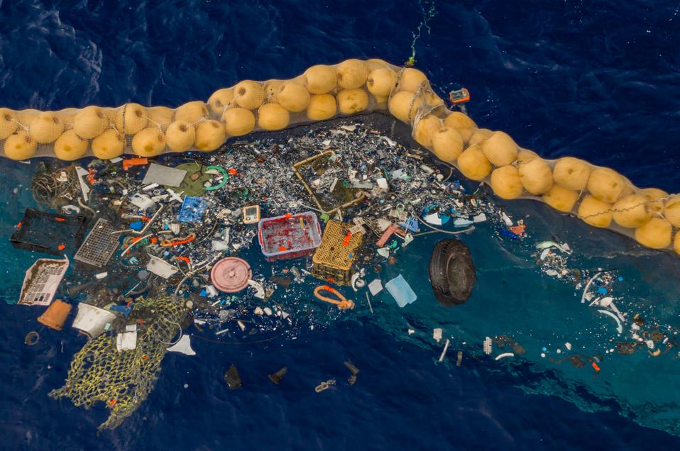 Ocean Cleanup barrage