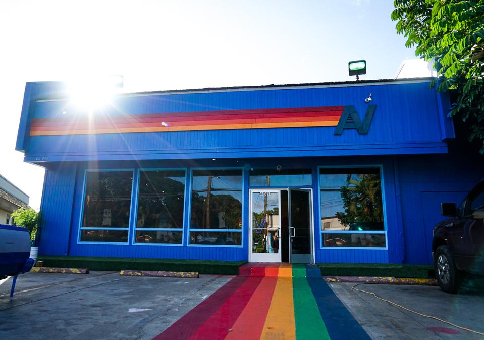 Aviator Nation's North Shore storefront.