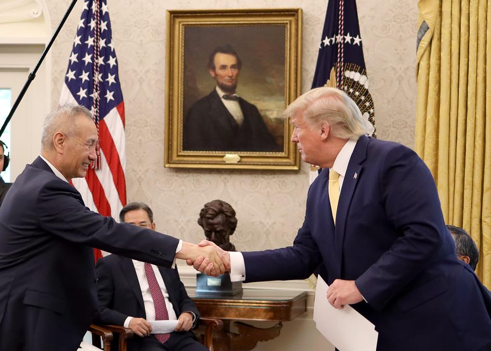 Le président Trump rencontre le vice-Premier ministre chinois dans le cadre des négociations commerciales à Washington