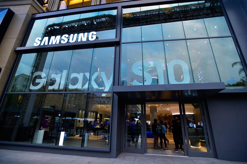 Black Friday 2019 Ad Preview Samsung Galaxy S10 Note 10 Tv Best Deals