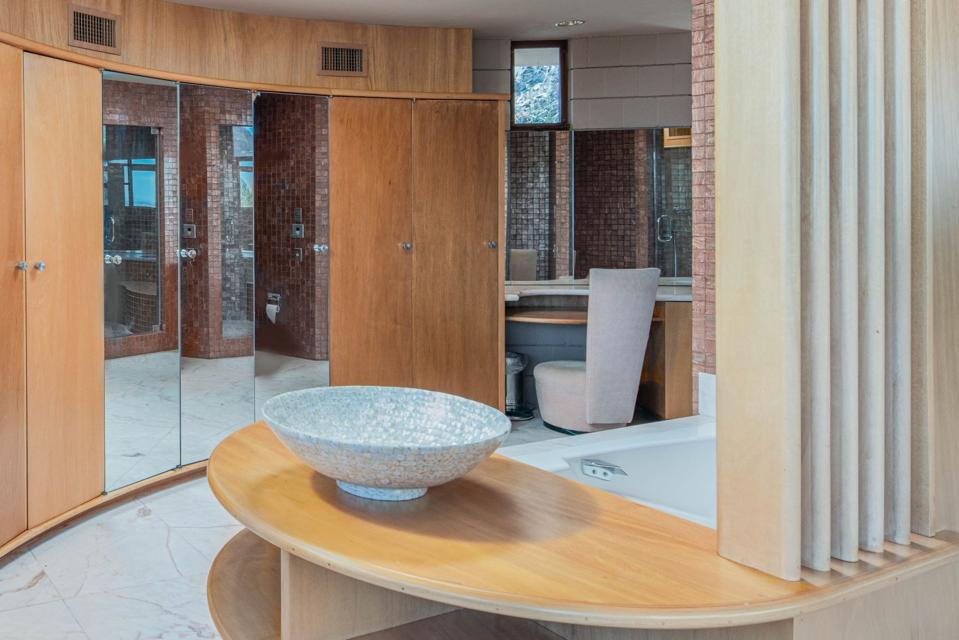 Wright home master bath