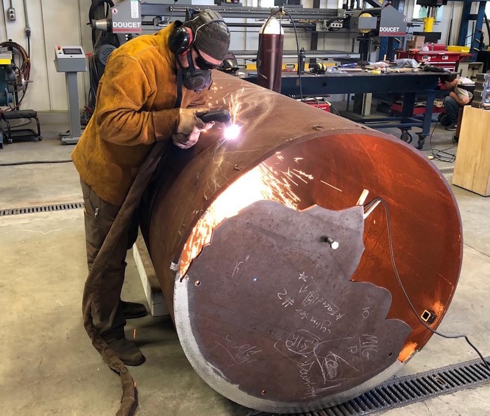 Jonathan Prince working with COR-TEN steel in his studio in the Berkshires