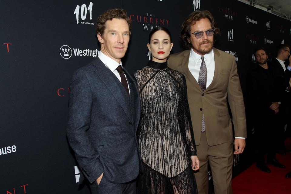 How The Cast & Director Of 'The Current War' Brought Its Subject To Light