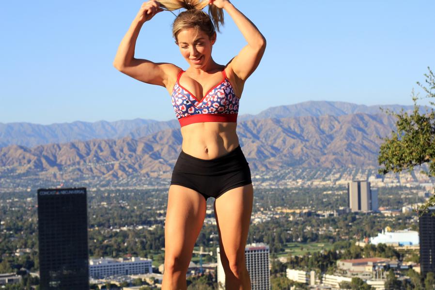 Get In Touch With Your Inner Cheerleader With This Celebrity Trainer's On-Demand Work-Out Subscription