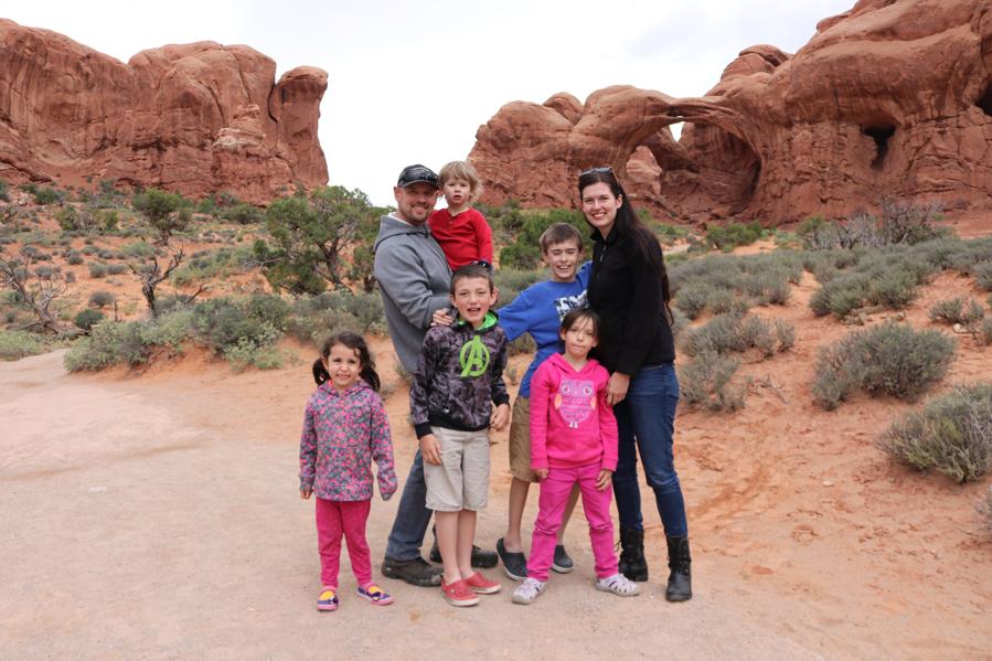 This Couple Retired At 32 (With 5 Kids) To Discover Their Dream Job