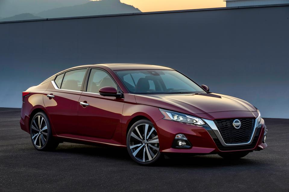 2020 Nissan Altima 2 5 Sr Awd Test Drive And Review