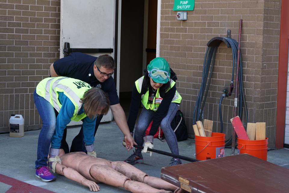 Flipboard Dodge Amp Cox Slashes Stake In Zayo Group