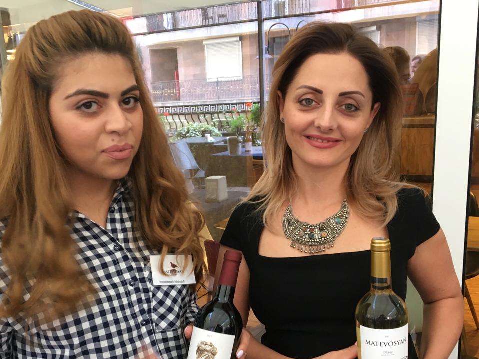 Vazgen Matevosyan (right) and assistant