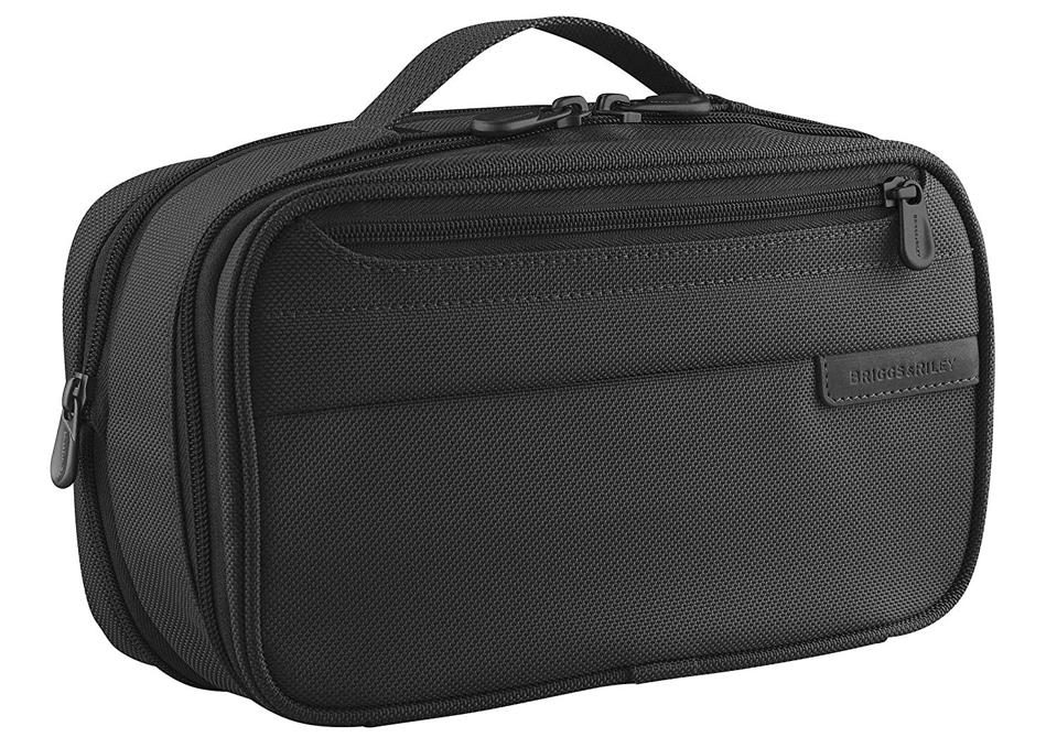 Briggs & Riley Baseline Expandable Toiletry Kit