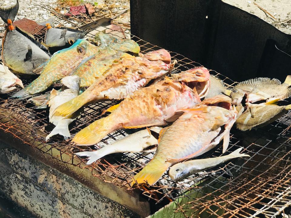Barbecued fish