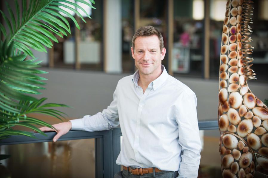 How A Failed Fax Led This Entrepreneur To Build A Global Telephone Answering Business