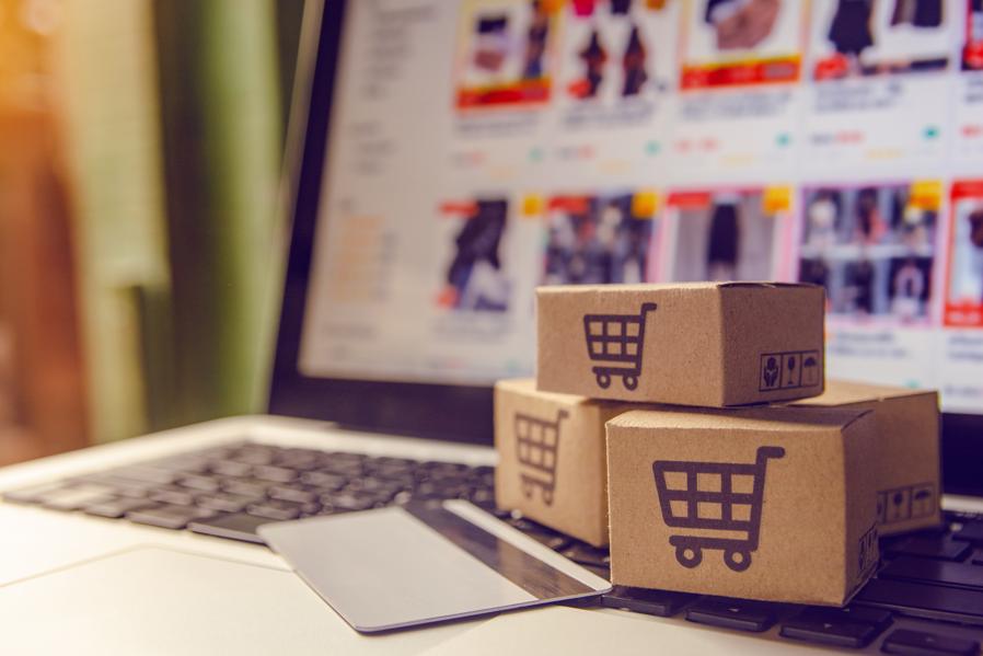 This Invisible Tech Stock Threatens Amazon with 800,000+ Online Stores
