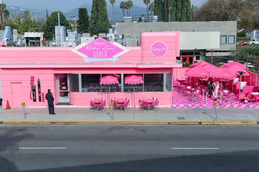 7 Marketing Tips For Running A Successful Pop-Up