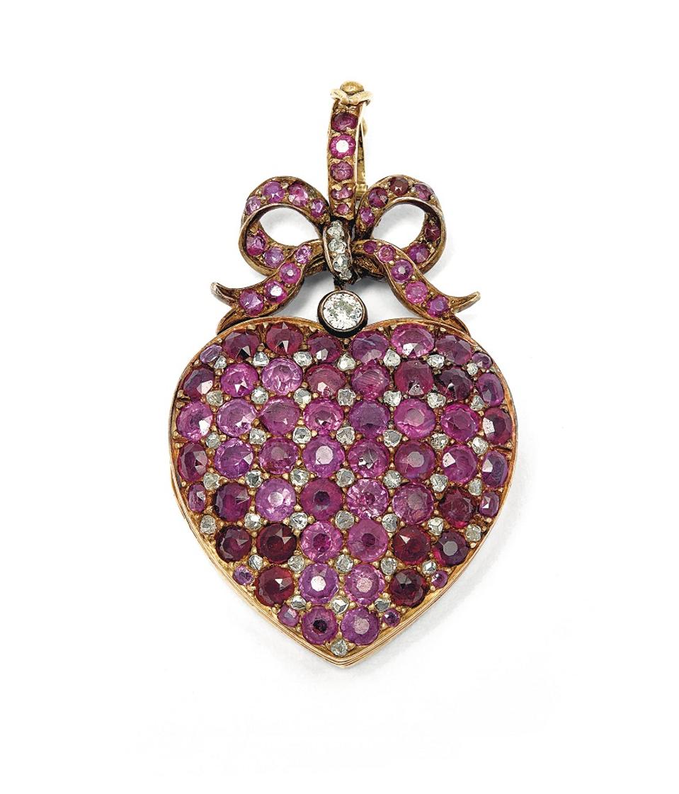 iamond and ruby locket from Eugénie de Montijo, the last empress of France