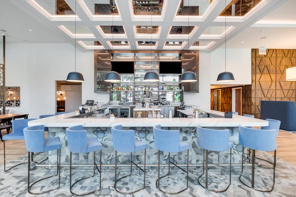 Eclectic design elements at the Carte.