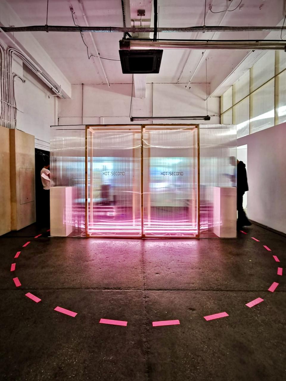 The new and improved version of, A Hot Second – the pop-up concept providing a glimpse into the future of real-world virtual commerce – will be coming to Berlin in Jan 2020.