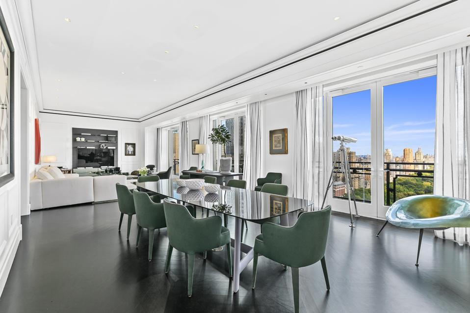 See Inside The 99 000 Per Month Apartment At 220 Central Park South