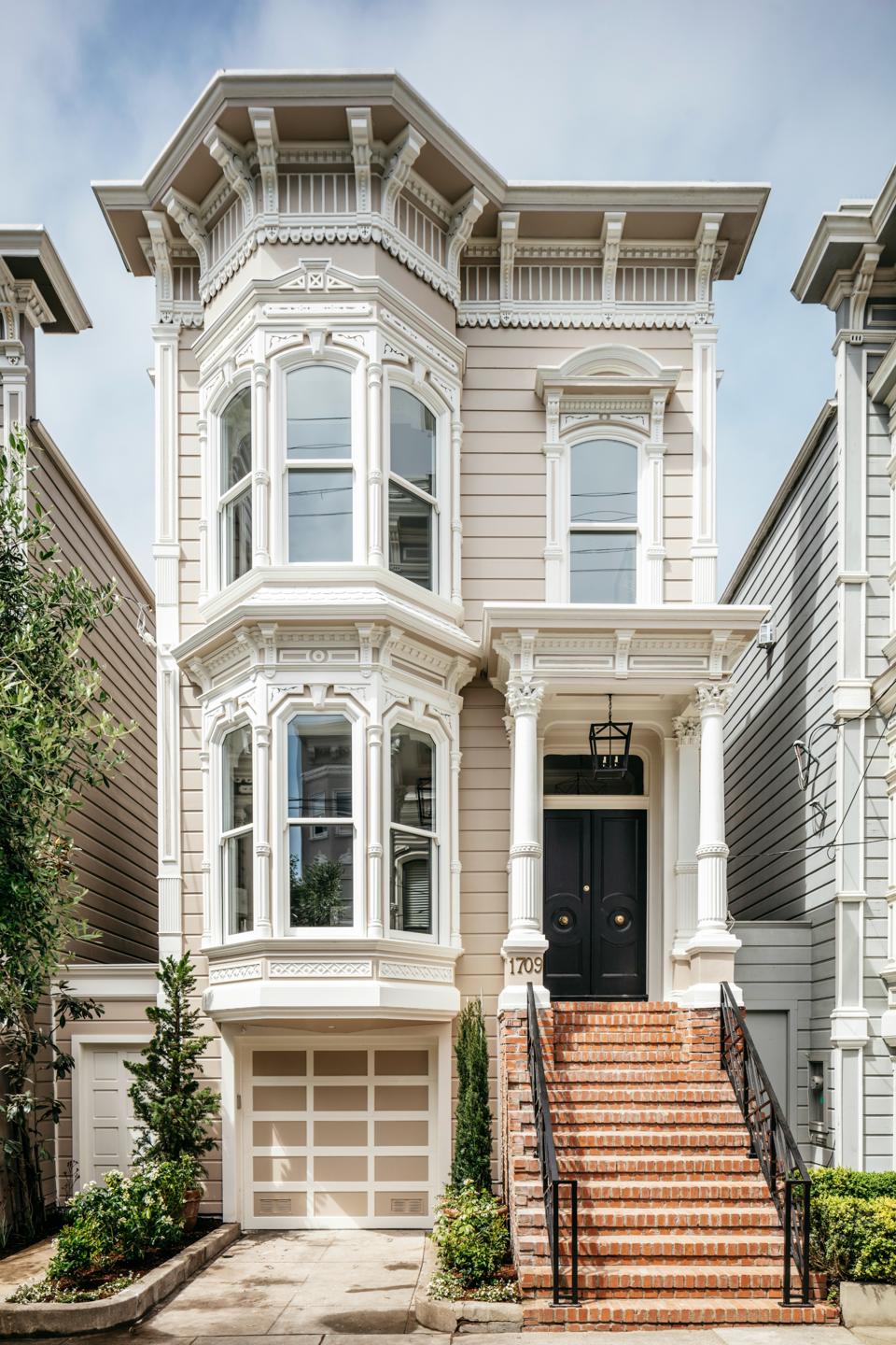 A Victorian house in San Francisco.