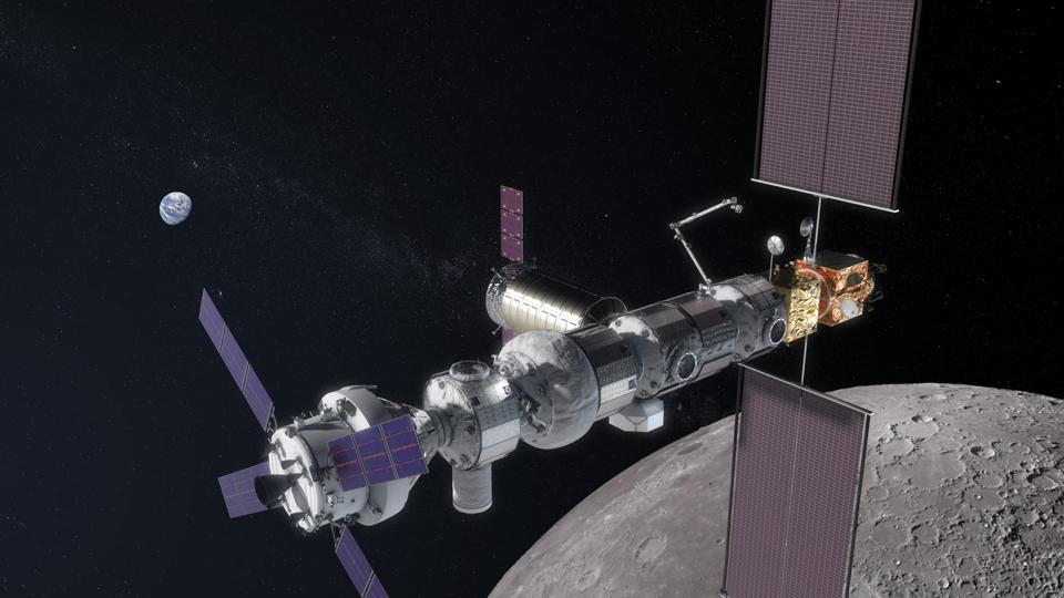 Piattaforma-gateway orbitale lunare