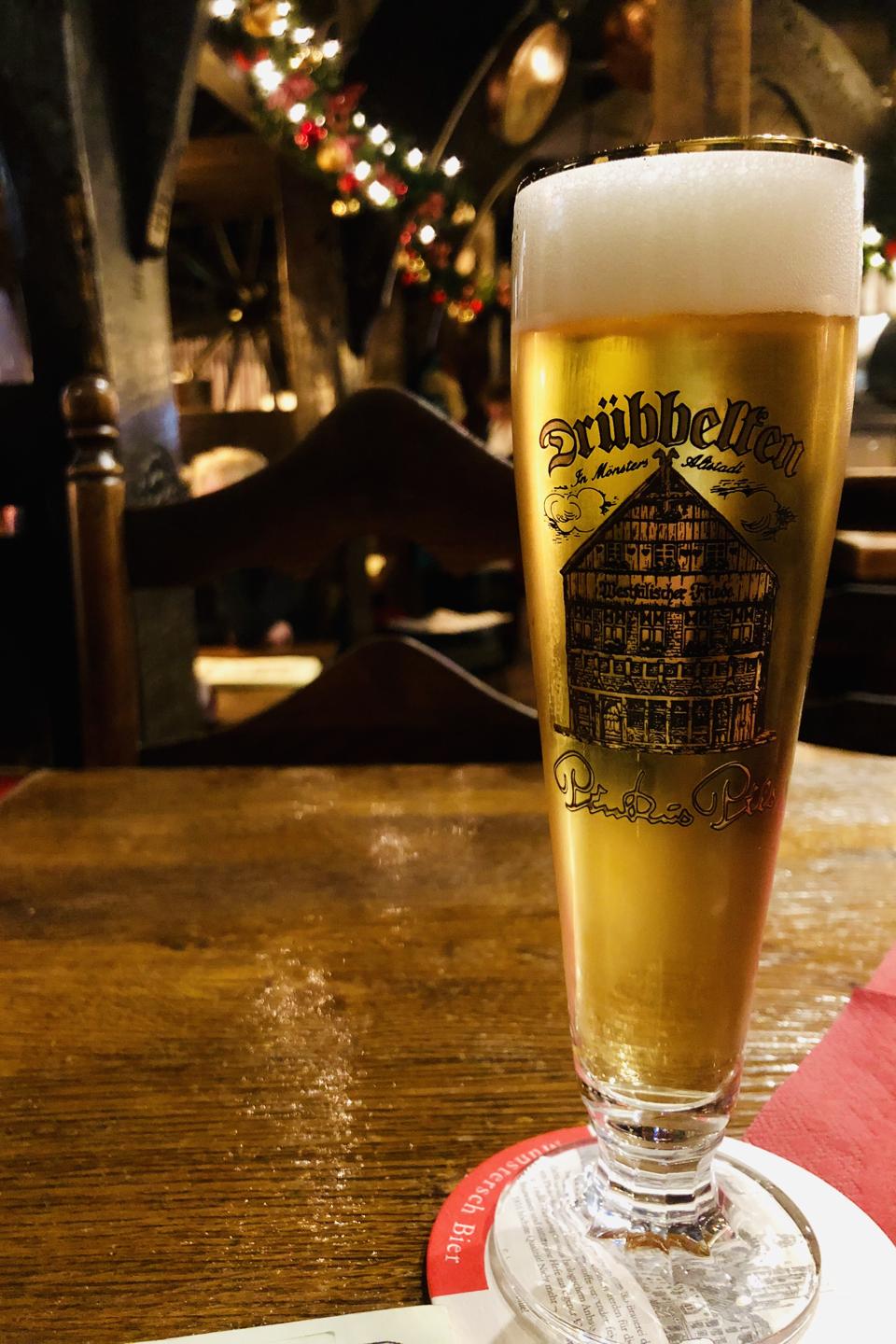 Pinkus Müller is on tap at Drübbelken.