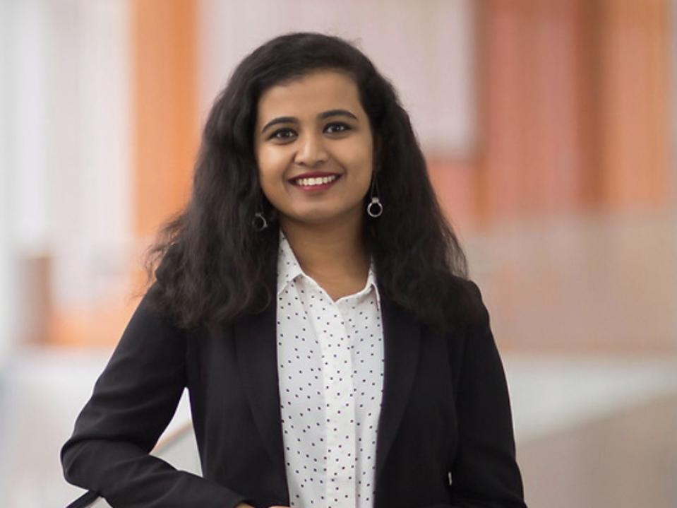 Headshot Svaniki Balasubramanian