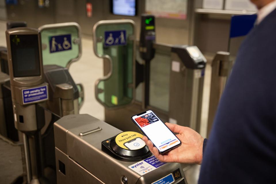 How To Use Apple Pay Express Transit 11 Tips As The Brilliant Feature