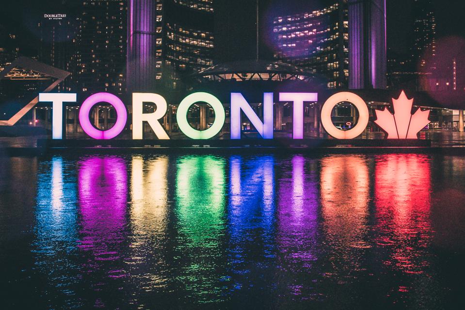 Toronto sign in Nathan Phillips Square
5 Unique Learning Conferences For Entrepreneurs And Educators To Attend In 2020