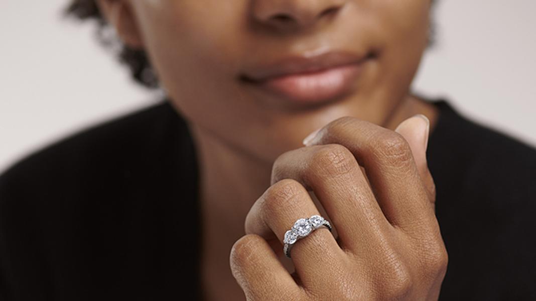 Oracle BrandVoice: ’Tis The Season For Proposals: How One Online Jeweler Works To Gain Lifetime Commitments