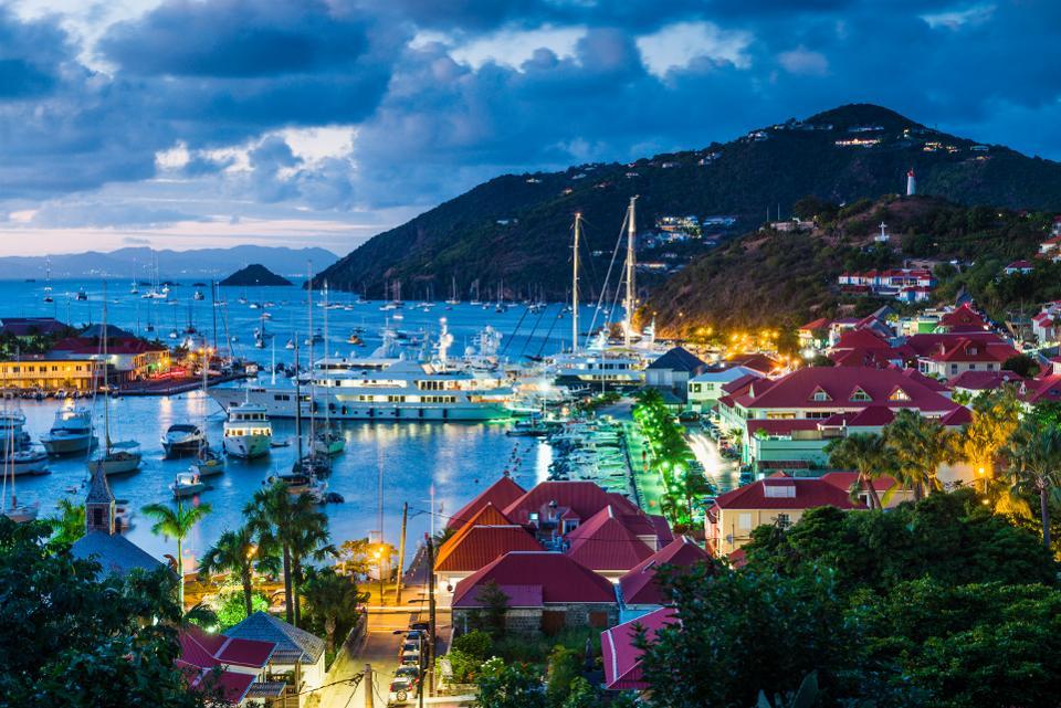 Billionaire Superyacht Showdown Who’s Who in St. Barths for New Years 2020