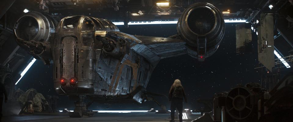 The Mandalorian Episode 6 Recap And Review The Prisoner Is More Star Wars Gold