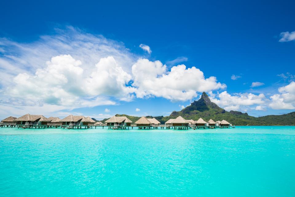 overwater bungalows Bora Bora