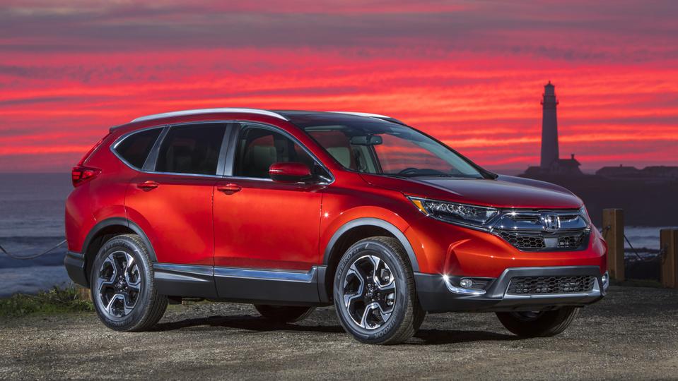 CarMD.com determined that the 2017 Honda CR-V required the fewest check engine light-related repairs among all vehicles over a 12-month period.