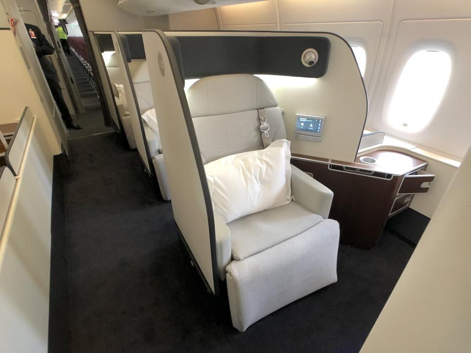 First Look And Flight Photos Of The Qantas A380 New Interiors