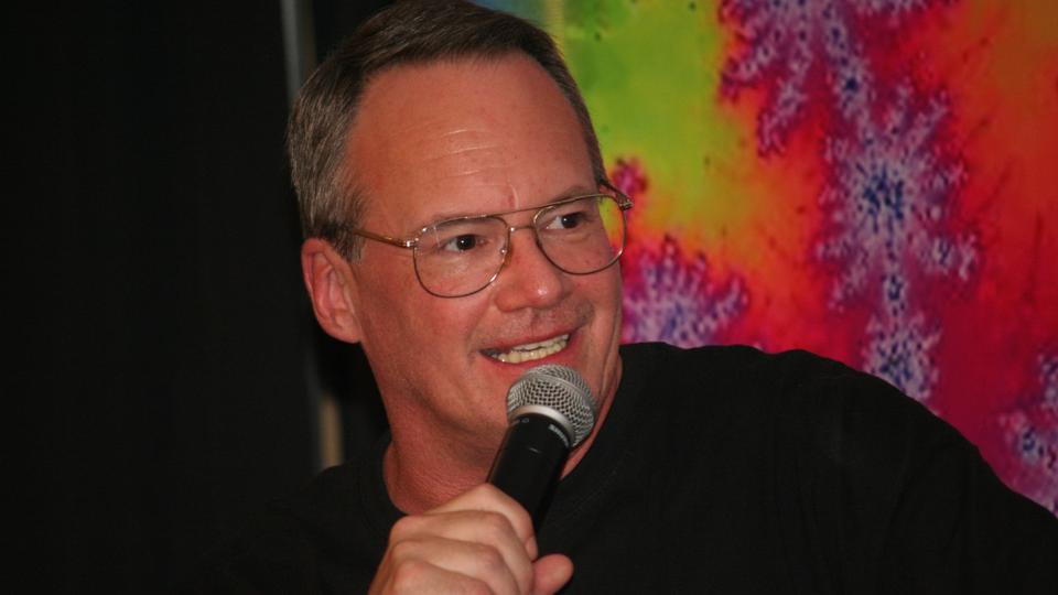 Jim Cornette hosting a live podcast recording at the Mid-Atlantic Fanfest in 2013