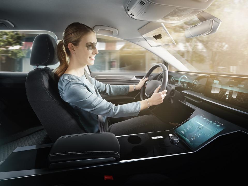 LCD-based Bosch Virtual Visor wins CES Best of Innovation award