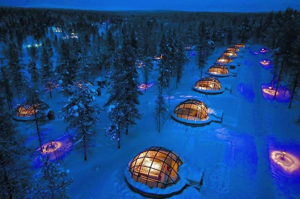 glass igloos northern lights