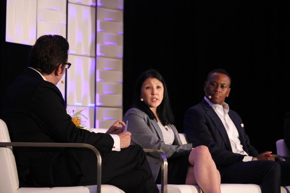 Stephanie Neuvirth at the Leadership in the Age of Personalization Executive Summit.