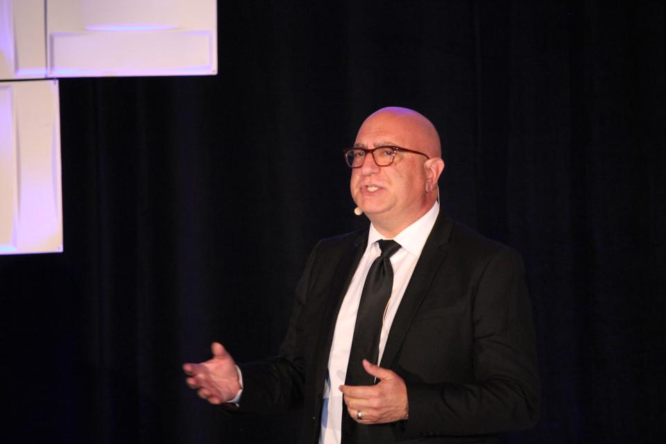 Dr. Alvarnas speaks at the Leadership in the Age of Personalization Executive Summit.