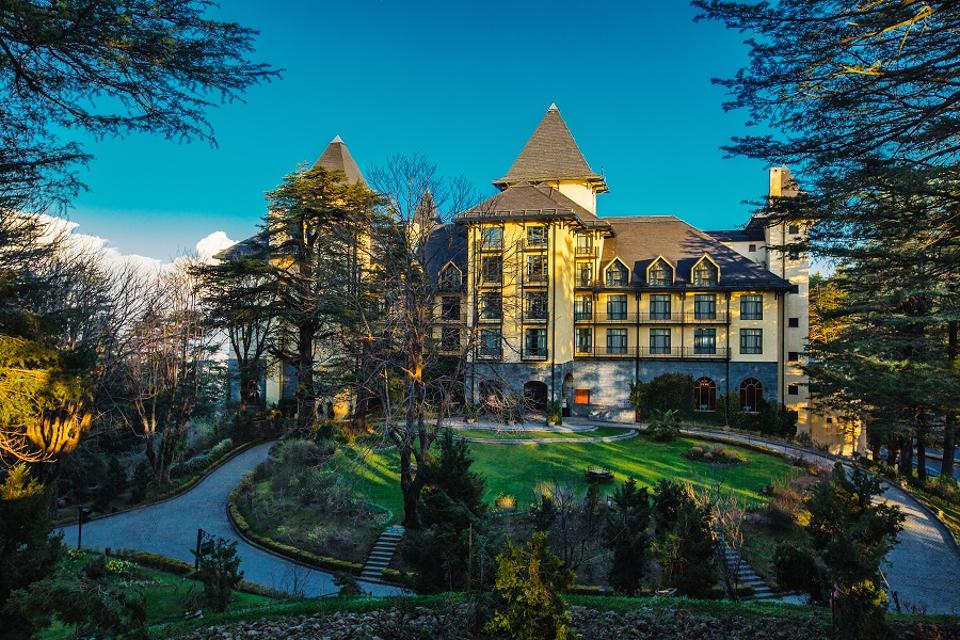 Oberoi Wildflower Hall Resort Himalayas