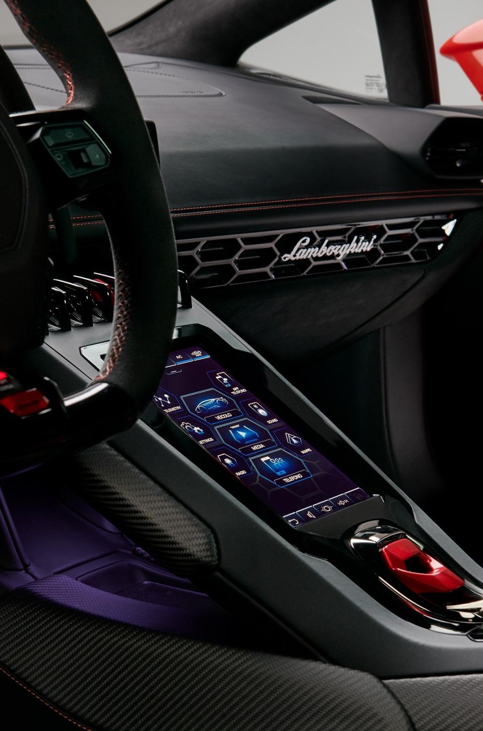 The Lamborghini Huracan Evo is getting built-in Alexa Voice Services
