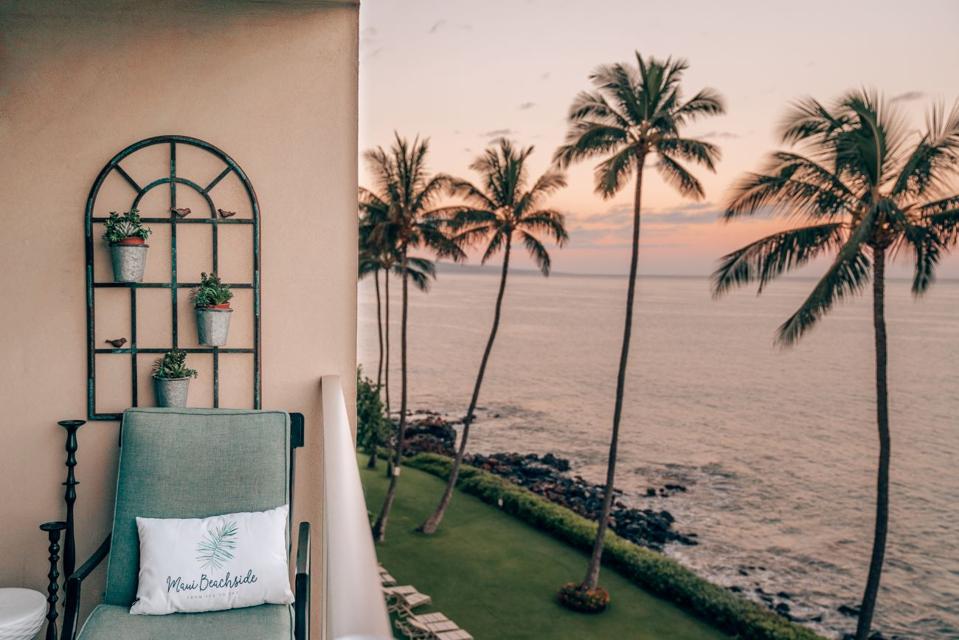 Maui cheapest places to travel