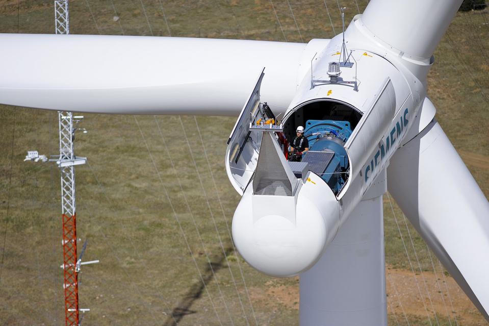 Wind turbine technician