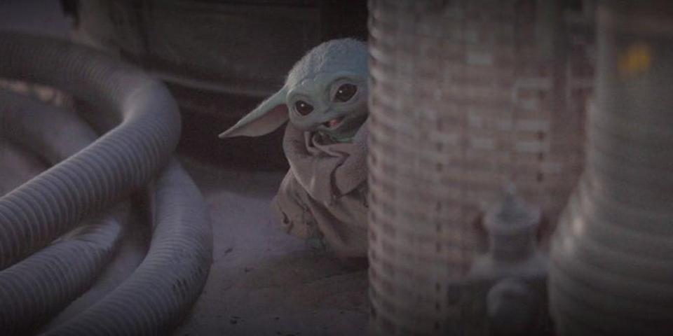 The Mandalorian Actor Reveals How Much Baby Yoda S Robo Puppet Costs