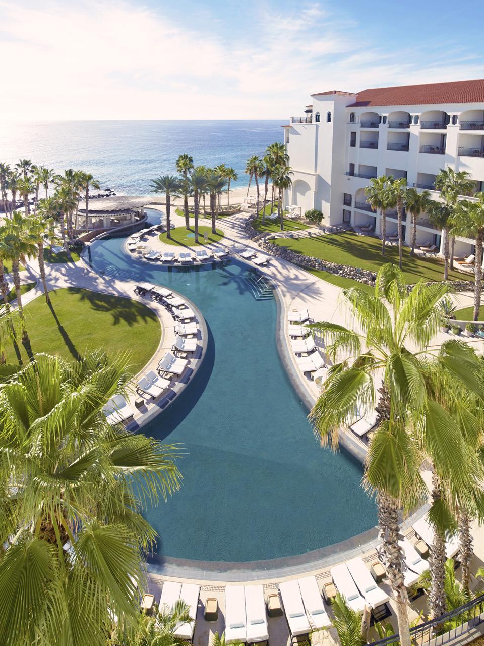 HiltonLosCabos-Pool-Credit