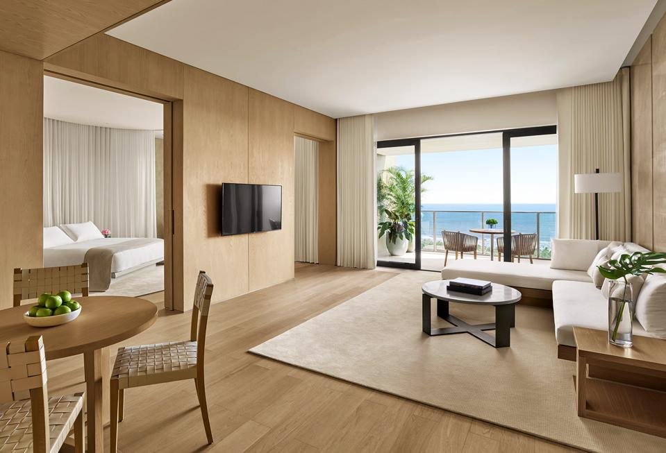 TheSanyaEDITION-LoftOceanFrontSuite-Credit