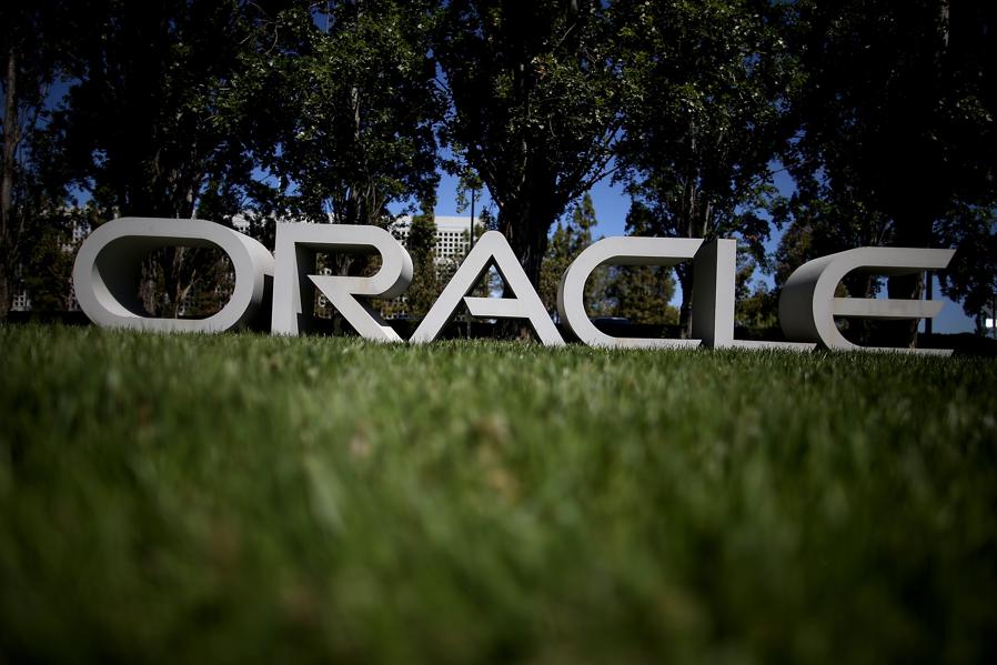Will Oracle See Top Line Growth In FY 2020?